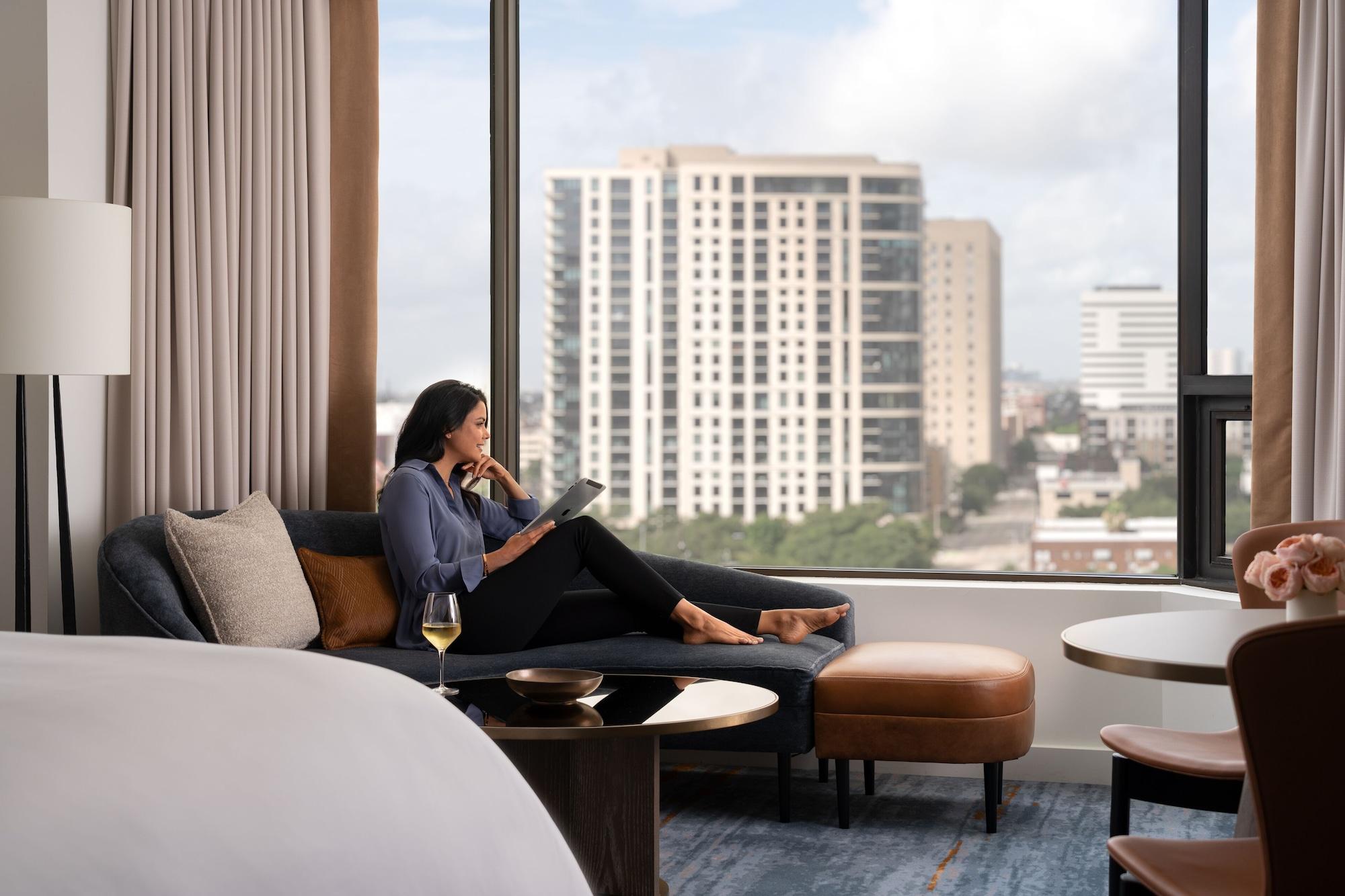 Four Seasons Hotel Houston Exterior photo